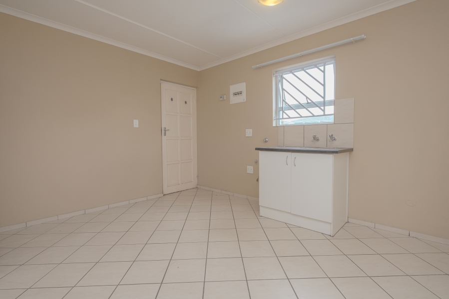 1 Bedroom Property for Sale in The Connifers Western Cape